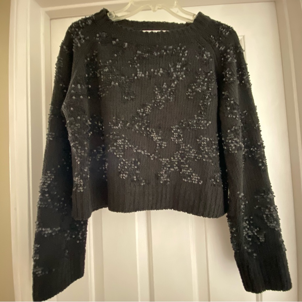 Nectar black sweater -M/L